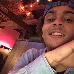 Meet your Posher, Jarod